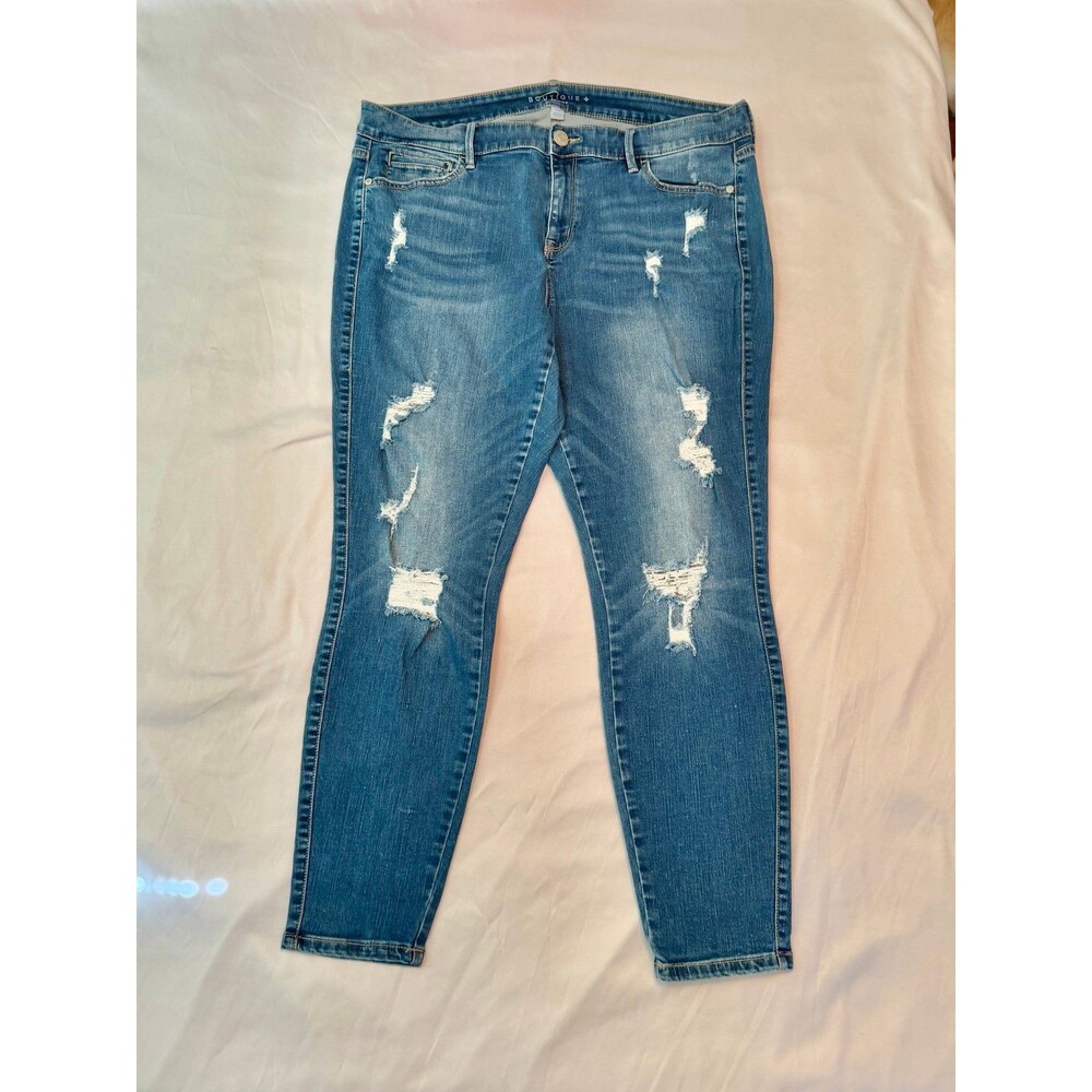 Boutique + women’s distress skinny jeans. Size 16w